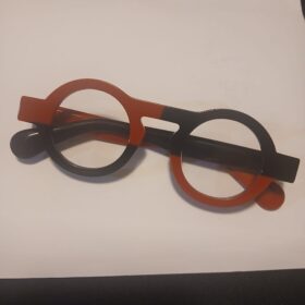 Black and Red Two-Tone Rounds